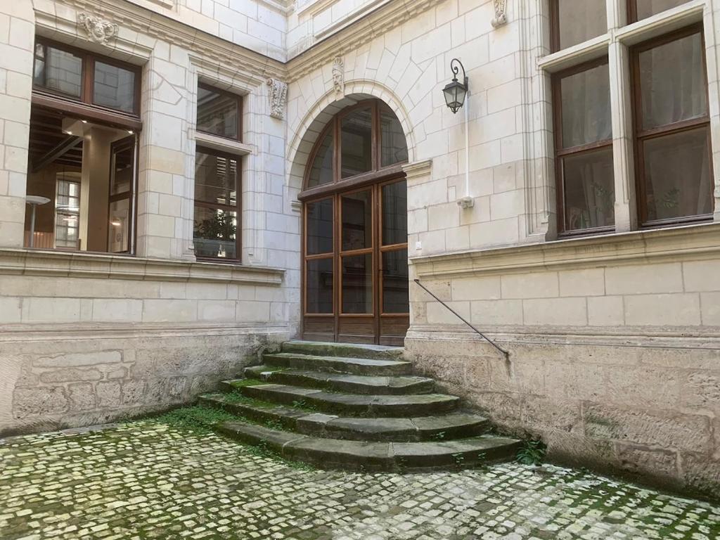 Historic Robin Quantin Tours Hyper-Center Place Plumereau - 2