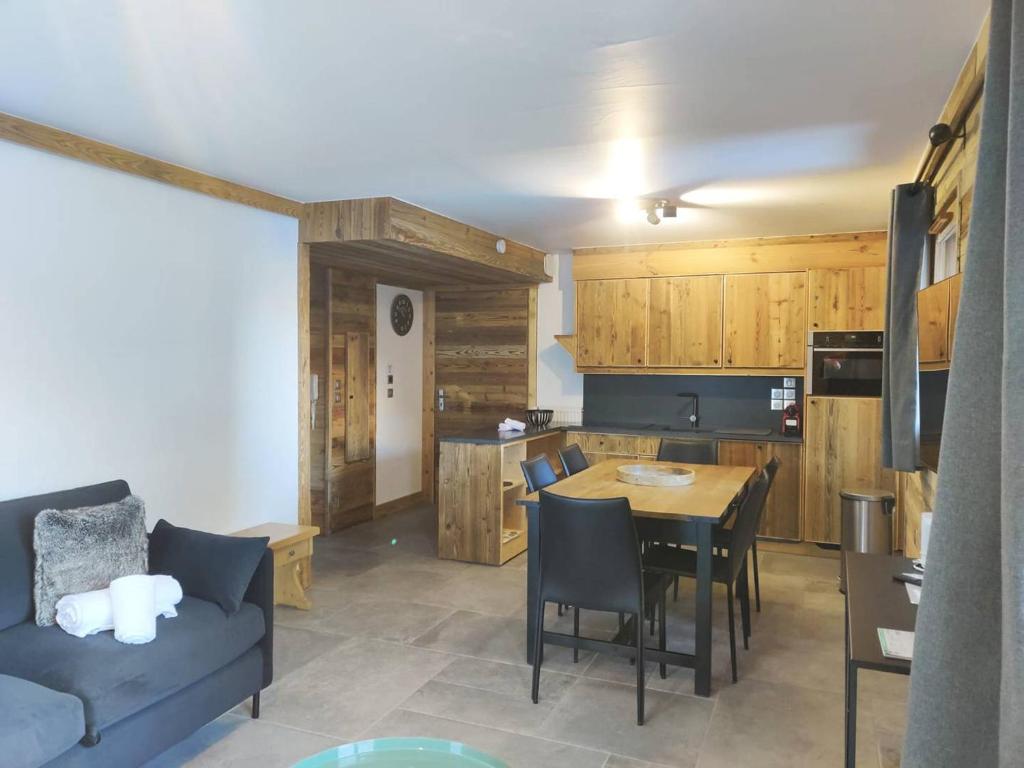 Appartement standing 6p avec piscine, spa et parking à Saint-Martin-de-Belleville - FR-1-461-23, Saint-Martin-de-Belleville