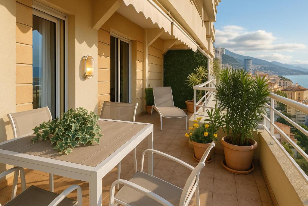 Palais Florentin - Prime location -150m Casino gardens - Panoramic Sea View - Large Terrace - Parking - 5