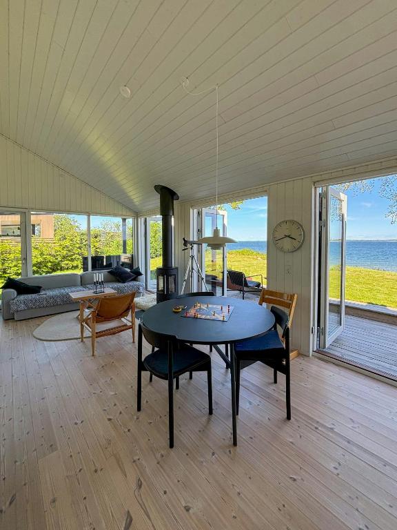 Holiday Home With Fjord Views At Tuse Næs, Holbaek