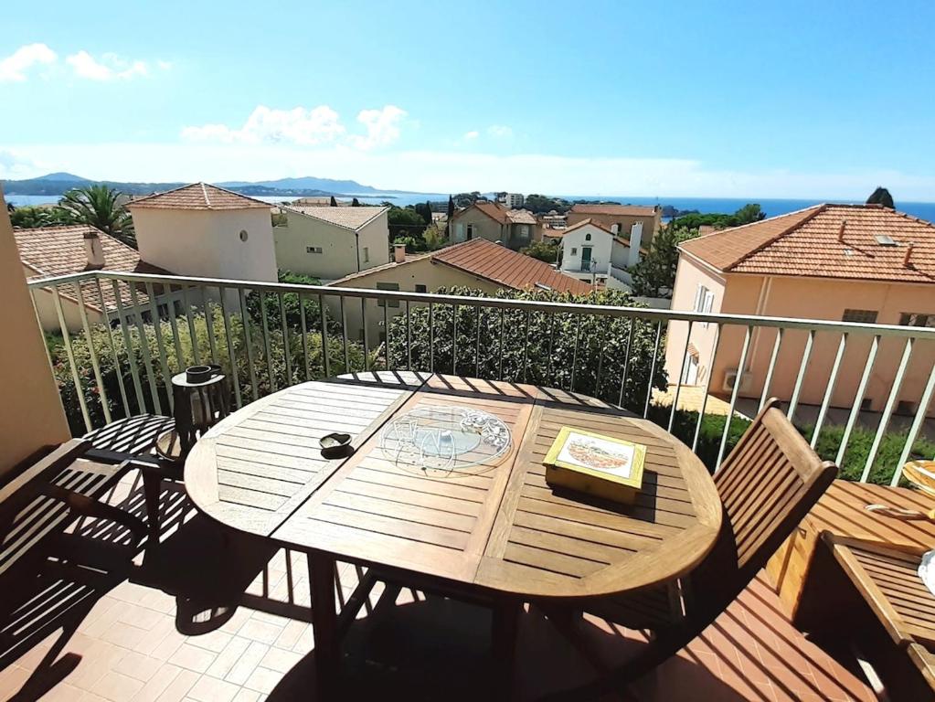 Hello beachfront apartment - 1
