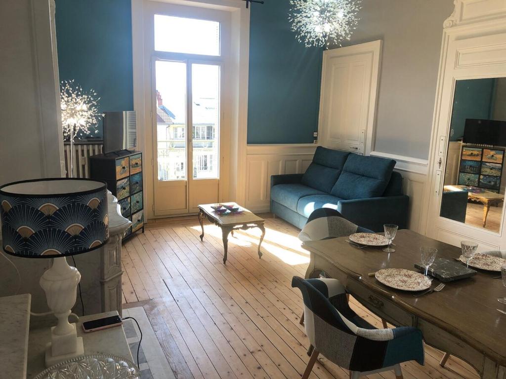 Appartement T2 52 m2 l'Ambassadeur centre-ville 1 chambre balcon - 4