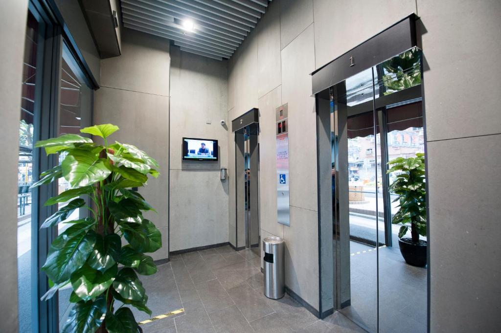 เอ็มเค สเตย์ - เดิมชื่อ โรงแรมเอ็มเค (MK STAY - Formerly HOTEL MK)