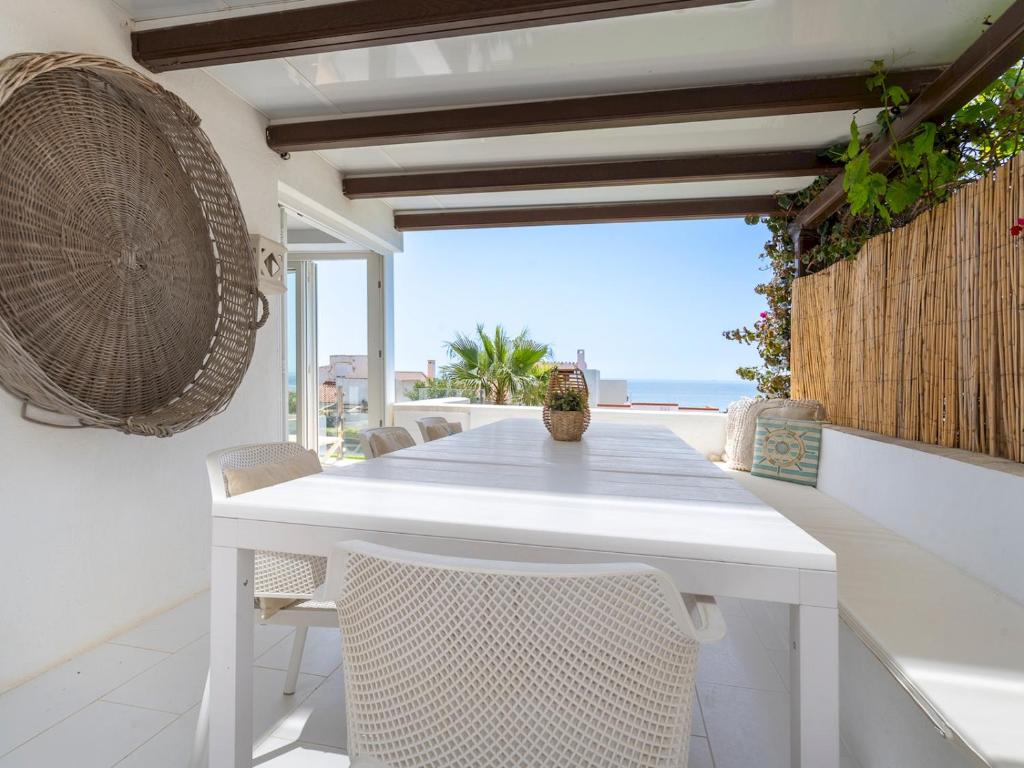 Pass the Keys Beautiful beachside retreat Mijas Costa - 3