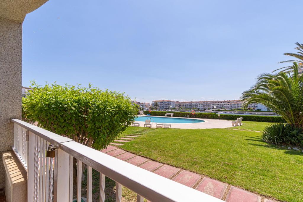 1009 Apartamento planta baja con vista al lago homeselectspain - 2