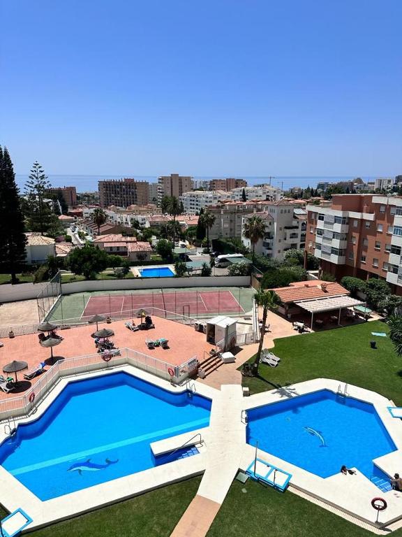 New stylish studio with pool & sea view - 1