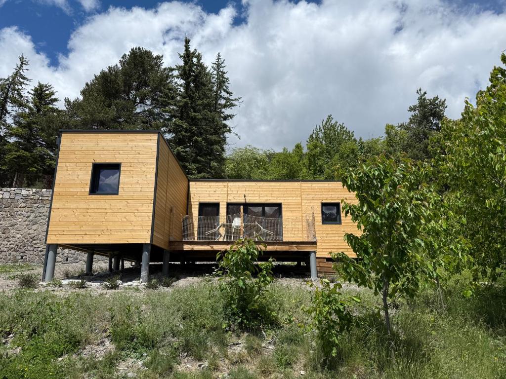 Petit Chalet neuf avec jardin - La montagne Sud - 1