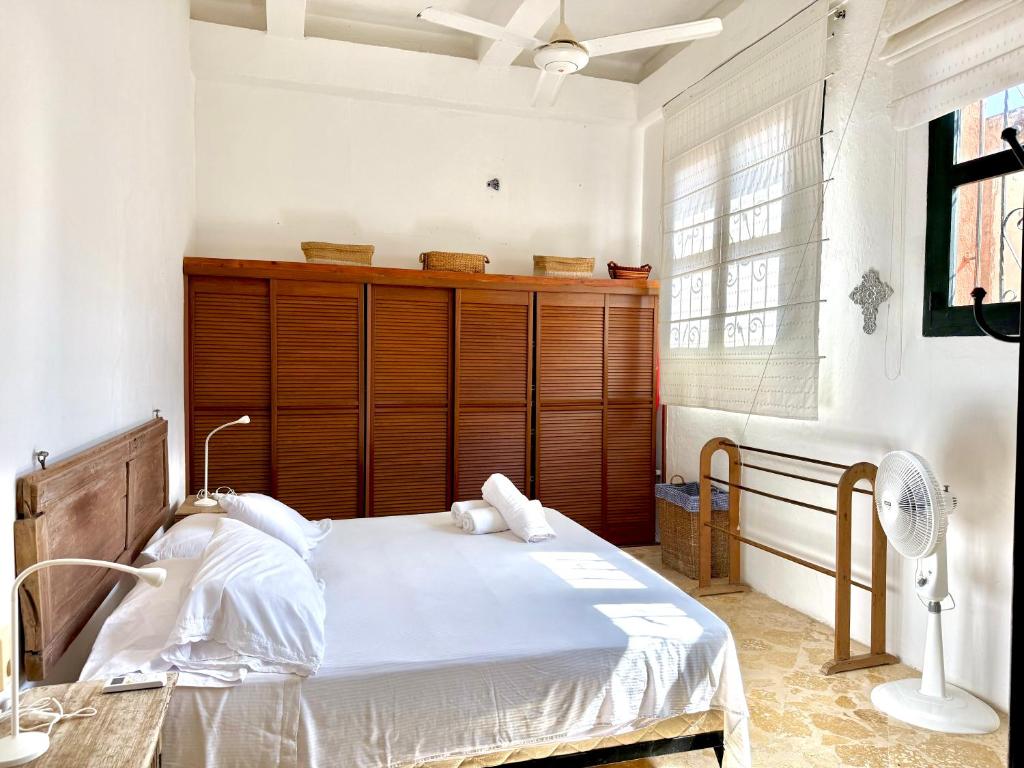 by Calamari Homes - El Porvenir 306 walled city - 2