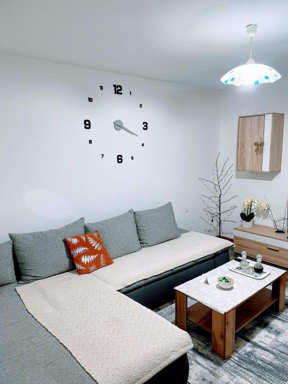 Apartman Tina, Záhřeb