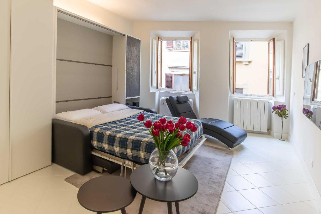 Signoria Tower Apartment - 2