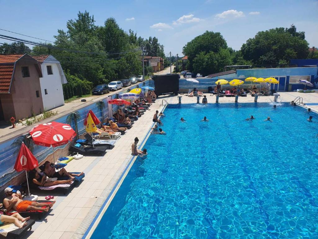 Hotel Alfa - 3