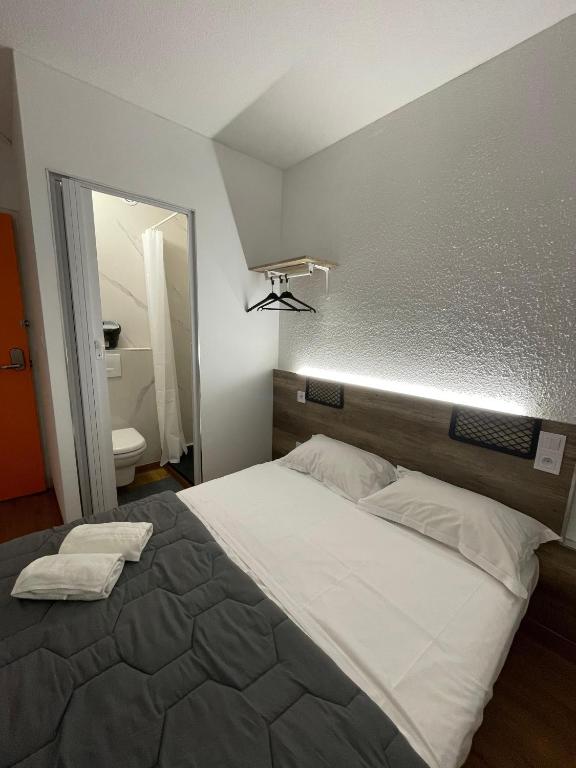 HOTEL THANIA Sète Frontignan - 4