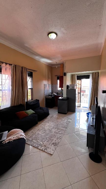 Comfy Square, Kampala