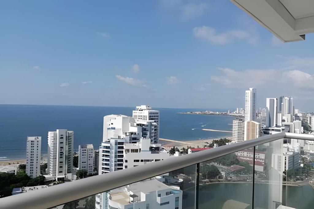 Luxury & Spectacular View in Laguito - 5
