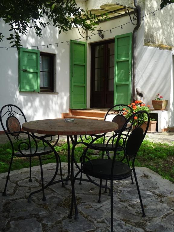 Camera D'Ambra, Campiglia Marittima