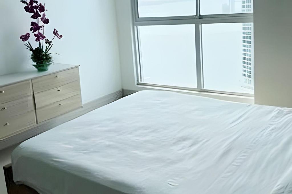 Ocean Majesty, Luxury Haven close to Walled City - 3
