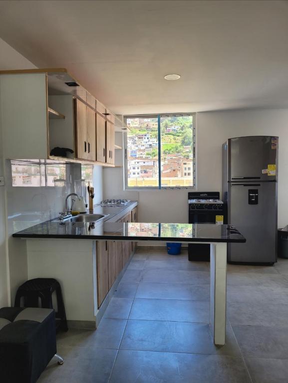 Apartamento en Pamplona, comodidad y ubicación ideal - 2