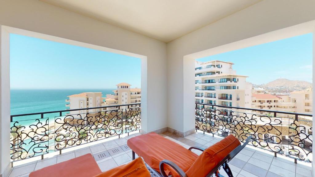 Grand Solmar Land's End Resort & Spa - 2