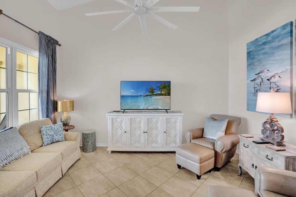 305 West, Gulf Highlands