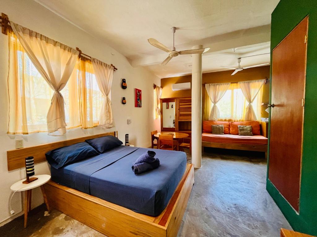 Palmar la Punta 9 AC Starlink 2min walk to beach, Brisas de Zicatela