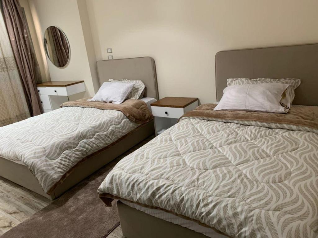 H Flat With Roof- One Kattamya, Káhira