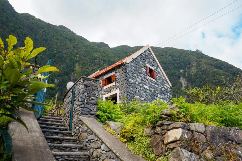 Refúgio do Norte, Porto Moniz