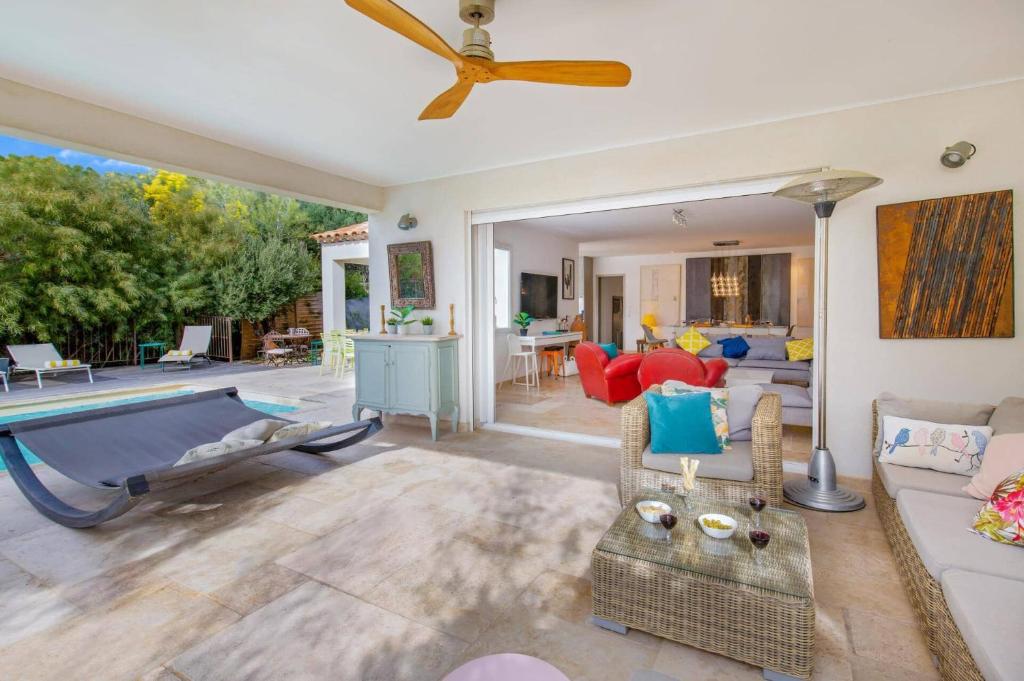 Villa Les Lavandieres by Villa Plus - 4