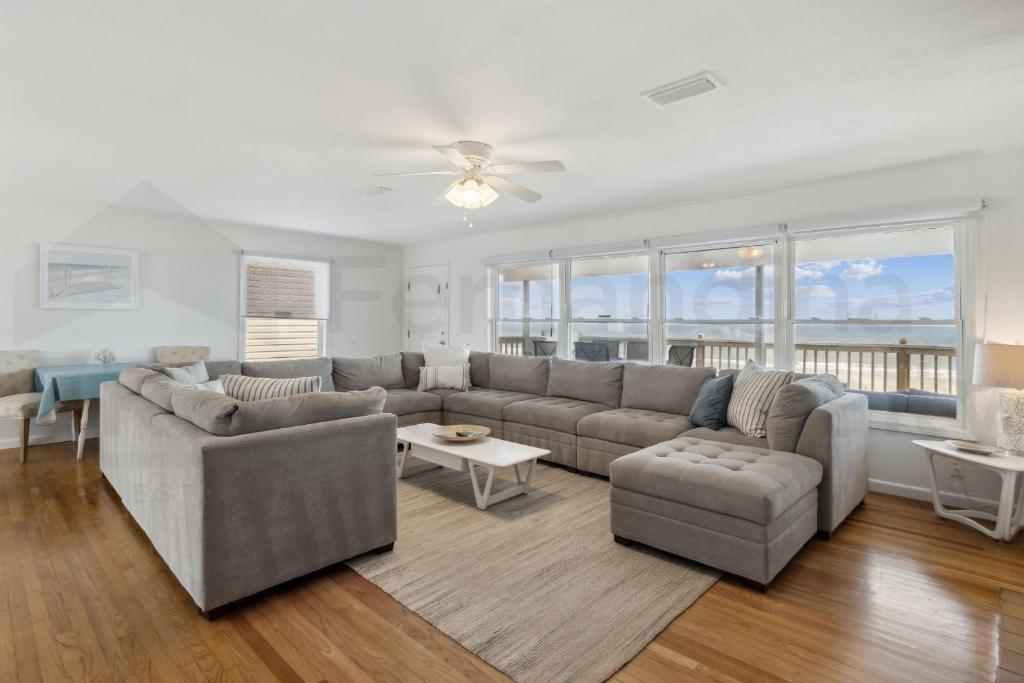 New to Our Program! Enjoy Magnificent Sunrises from this Oceanfront Home!, Fernandina Beach