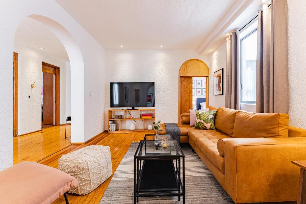 Bright and Secure Condo near Chapultepec & Museums, Mexiko