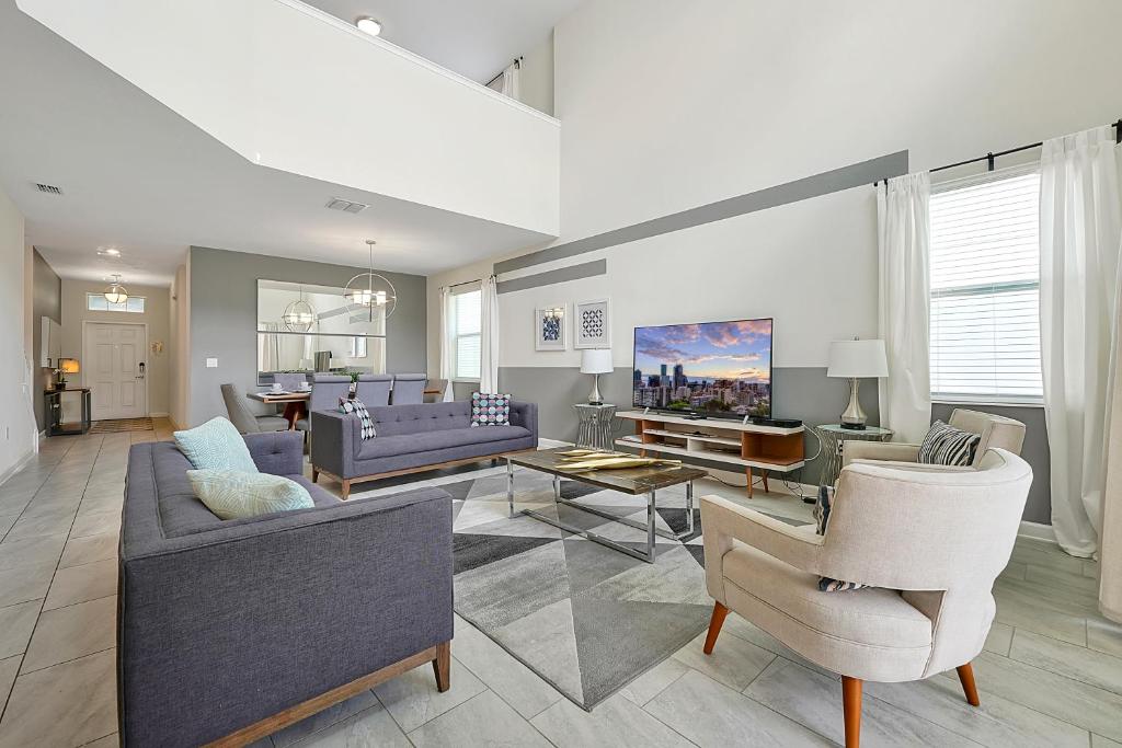 Luxury,Game Room, Spa, Bbq, Wifi-4920Cg, Davenport