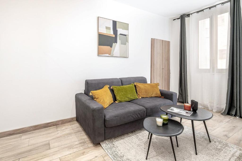 IMHOST -Cannes Centre Rue Hoche Palais - Croisette plage - 1