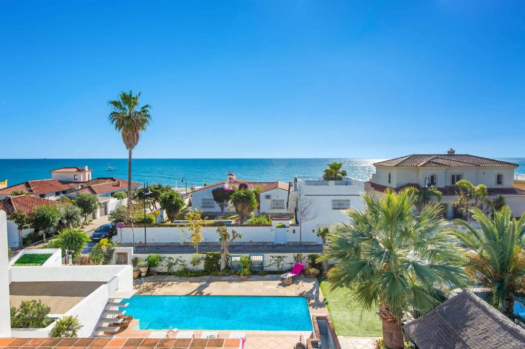 Villa La Cala Playa by Villa Plus - 2