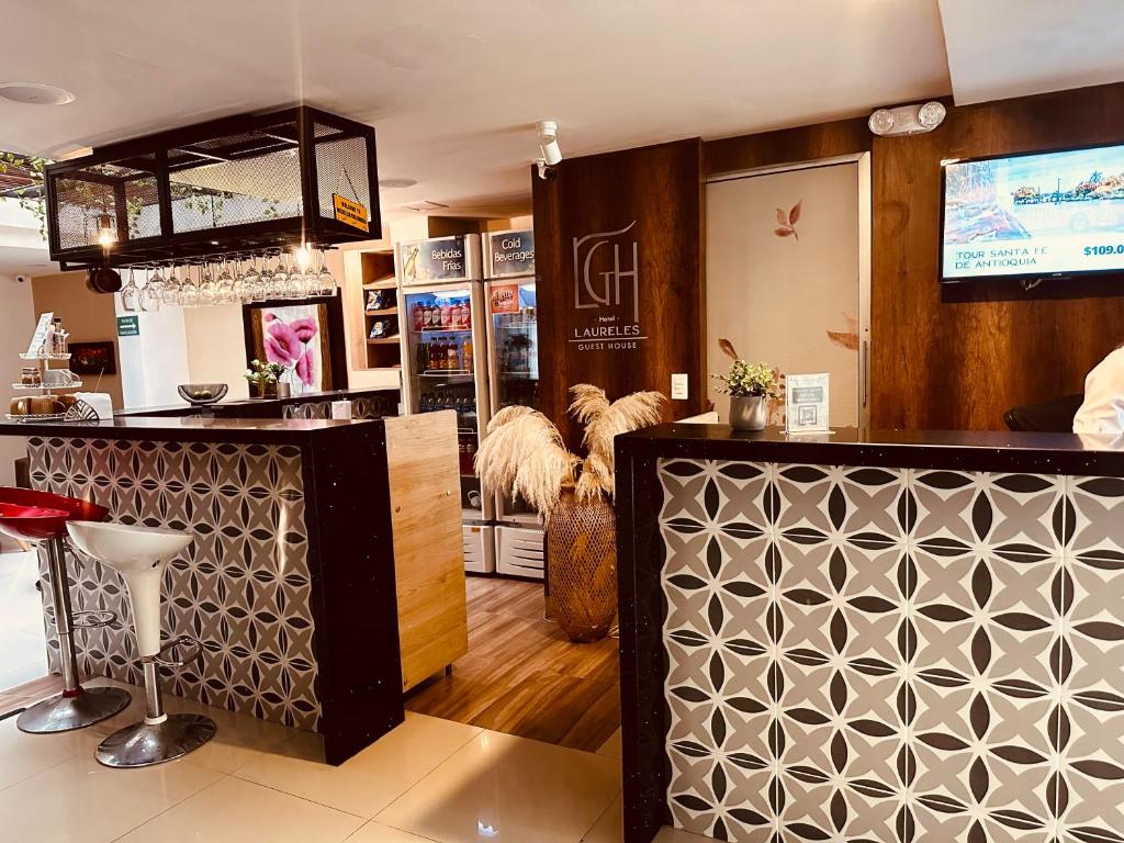 Laureles Guest House LGH Hotel - 2