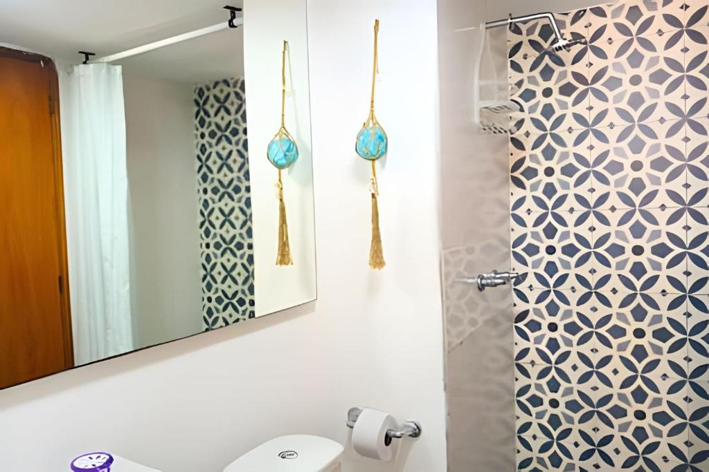 Charming Apt, Meters from Beach, Ideal Area - 4