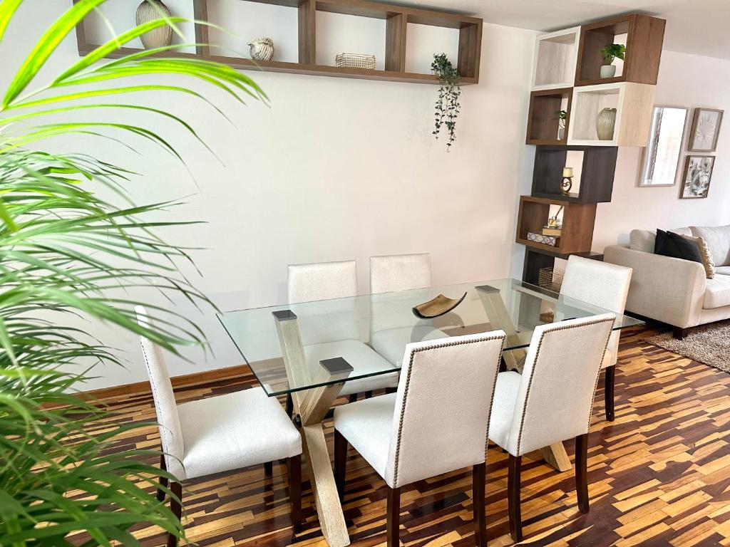 Casa acogedora, moderna y bien ubicada en Sn Borja - 2
