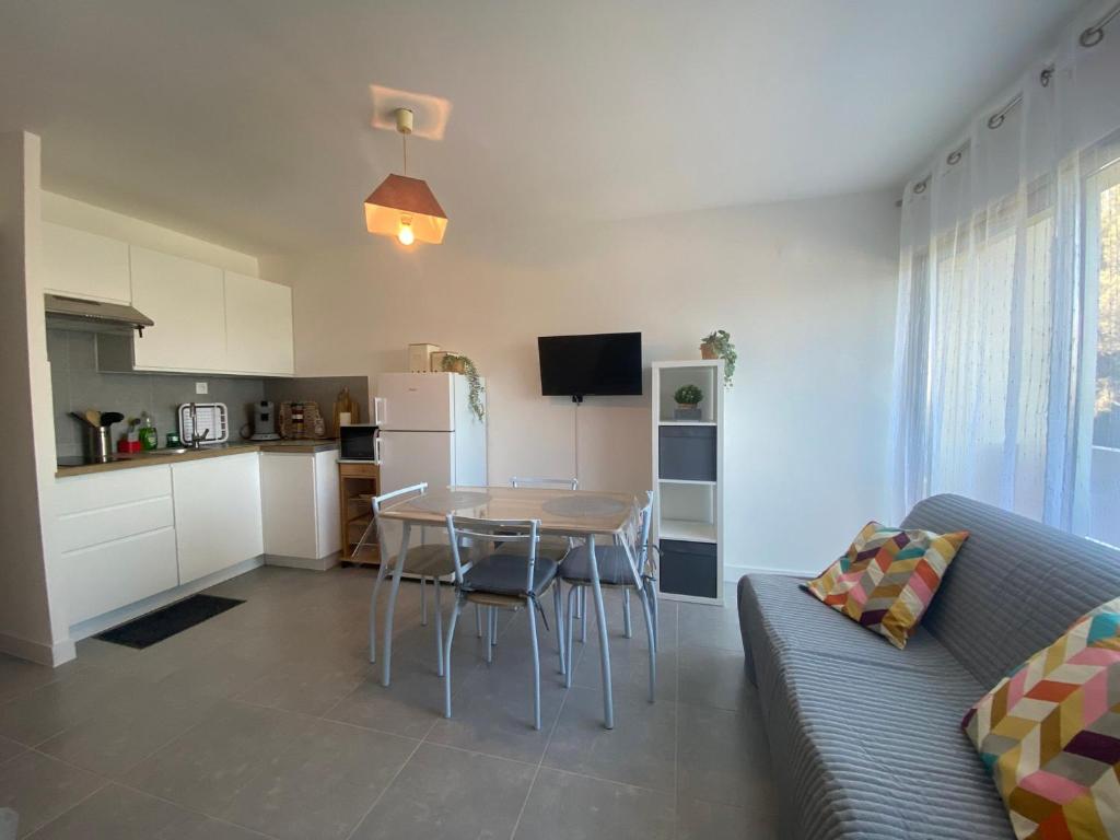 Appartement confortable proche des Thermes à Balaruc-les-Bains - FR-1-503-186 - 2