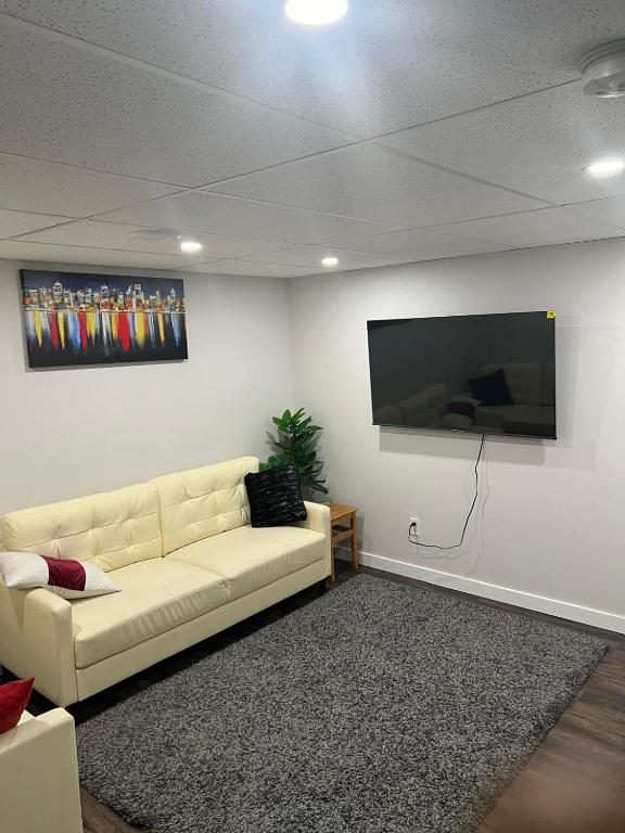 Guest suite in Transcona, Winnipeg