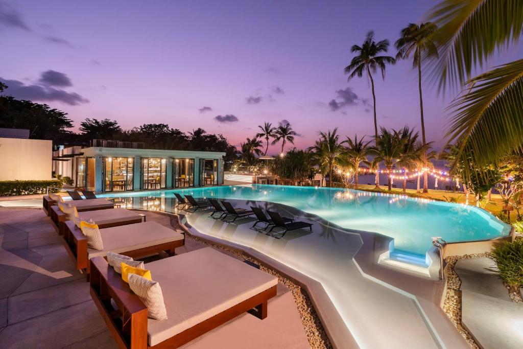 Great swimming pool