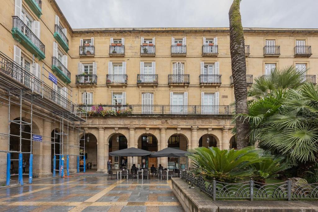Plaza Nueva AC by Staynnapartments - 2