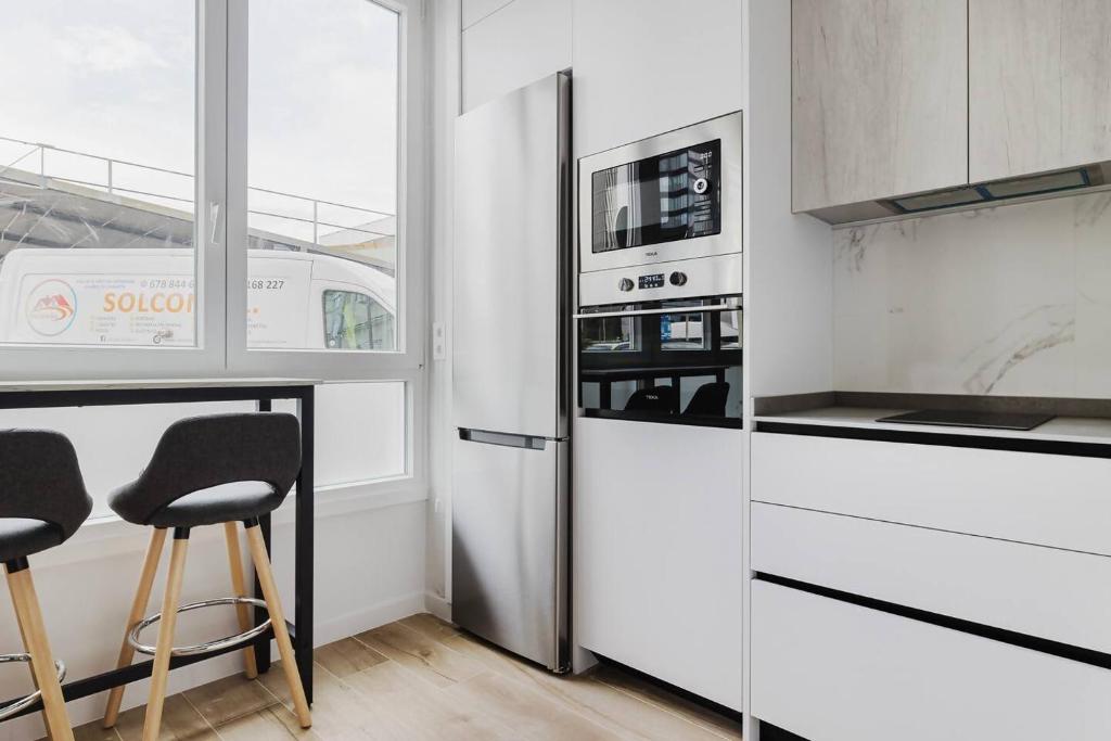 Apartamento 4 - Moderno en Castellana - 4 Torres - 3