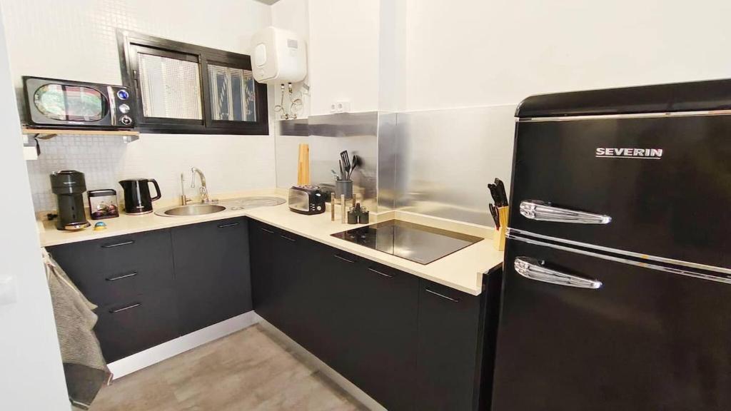 Nice Industrial Studio Teror 206 - 5