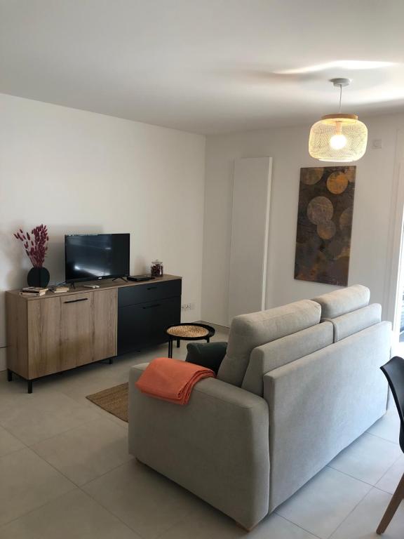 Appartement T2 46 m2 O'Lac proche du lac 1 chambre parking terrasse - 2