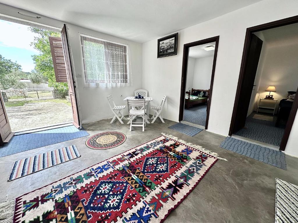 Veles House - 2