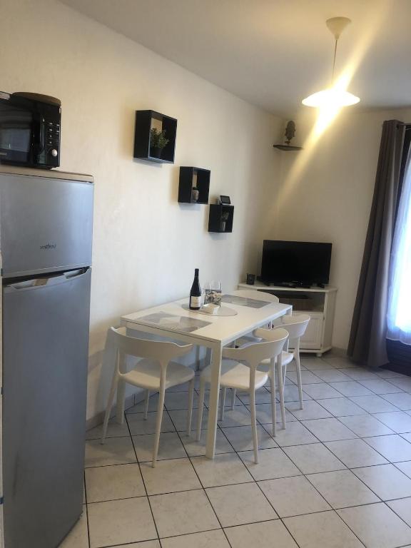 Appartement T2 40 m2 Henri IV Centre-ville,1 chambre parking et balcon - 5