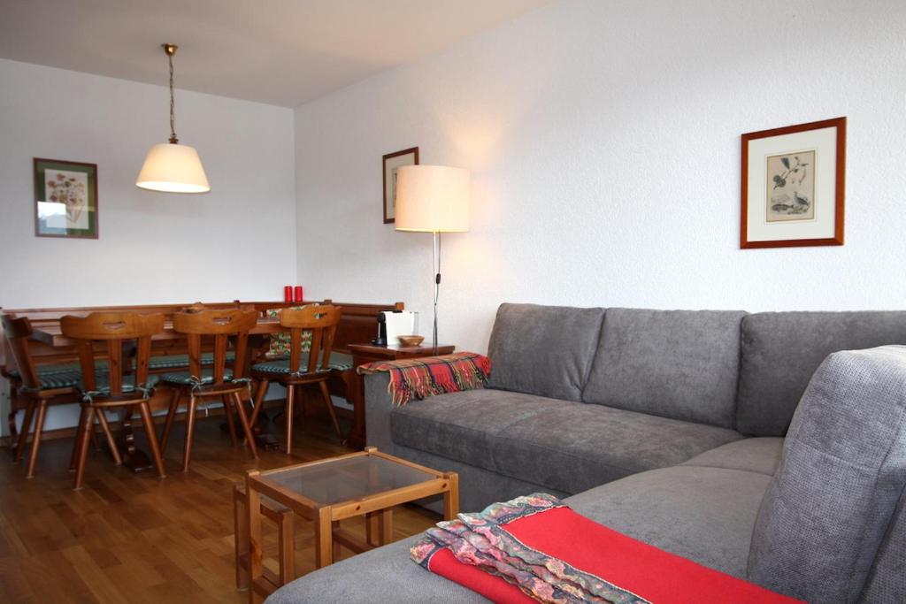 Mandarin A11, Crans-Montana