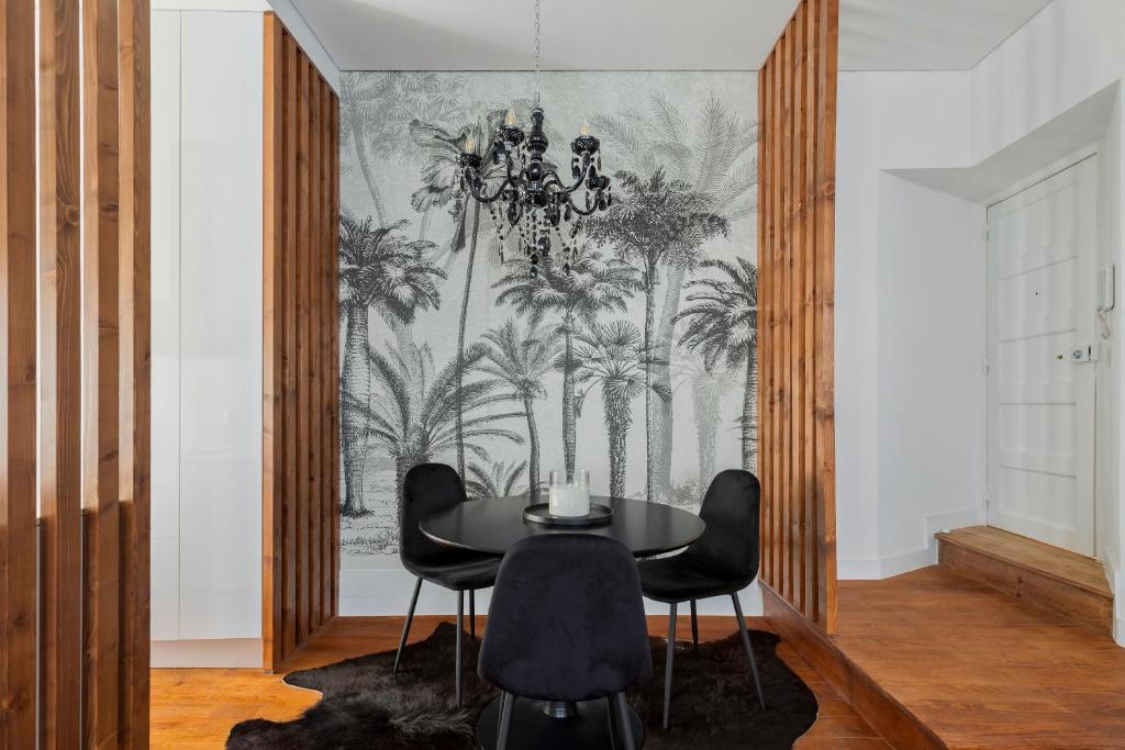 Live In Setúbal II, Setúbal