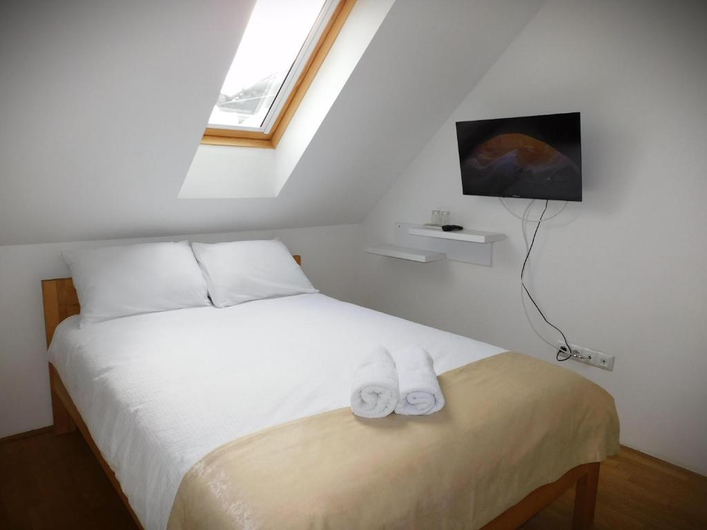 Gaia Aparthotel near Airport - 5