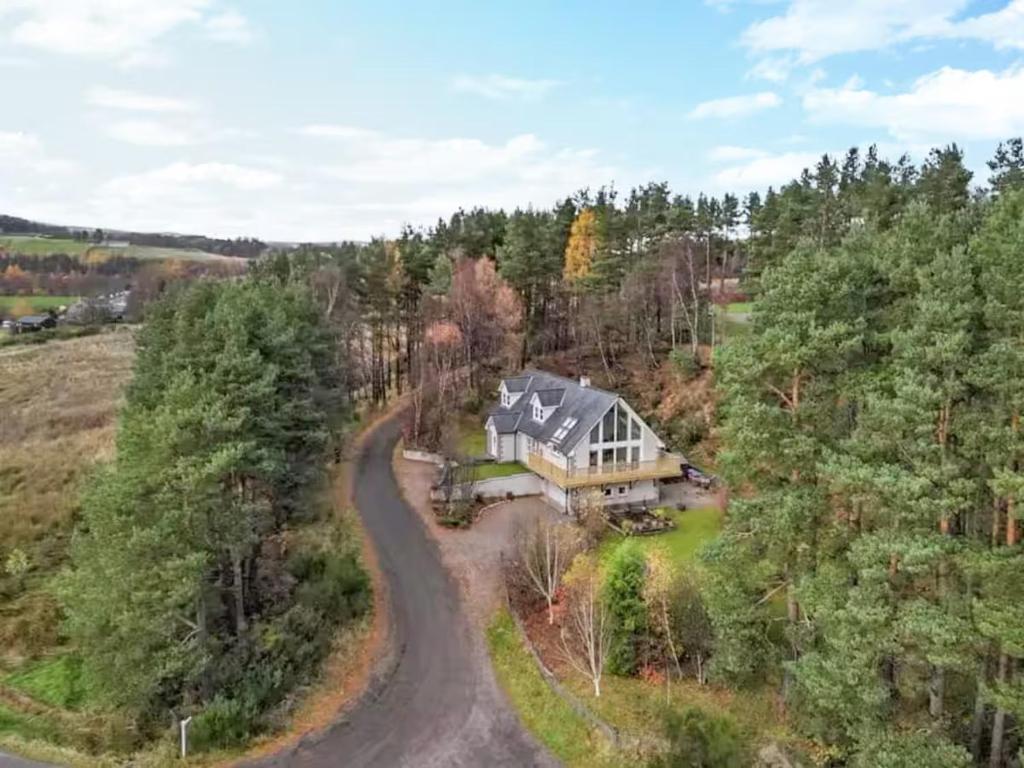 Stunning 4 bed rural retreat in Aberlour, Aberlour