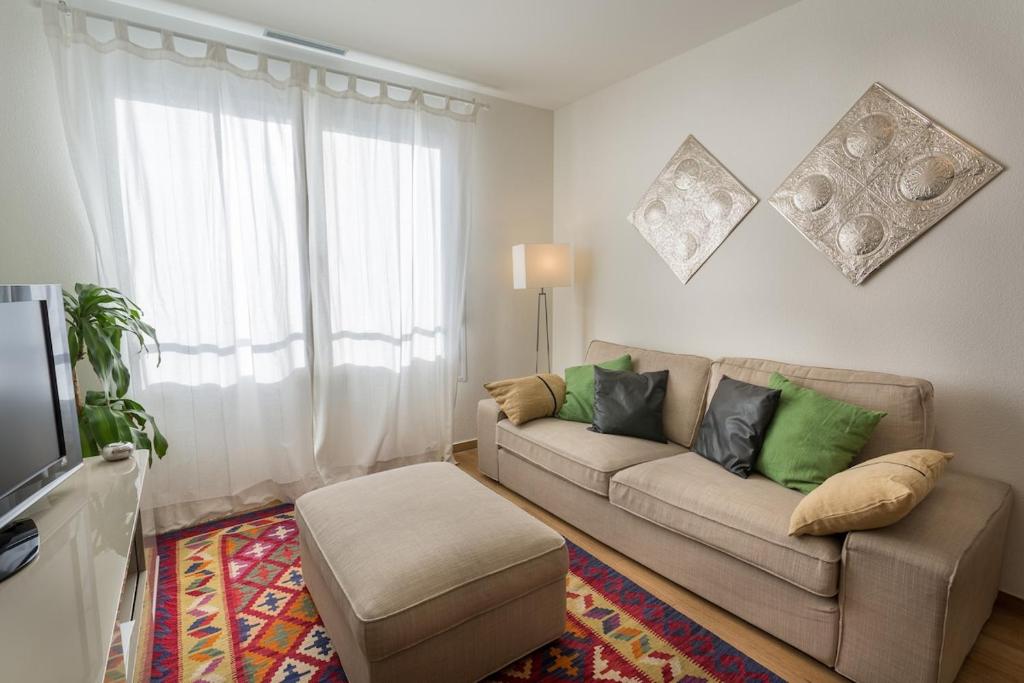 Cosy 1-Bed Apartment with Parking Included - CF31-4 - 3