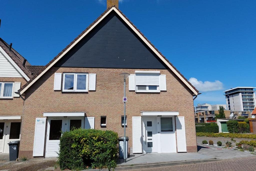Esdoornstraat 4, Cadzand